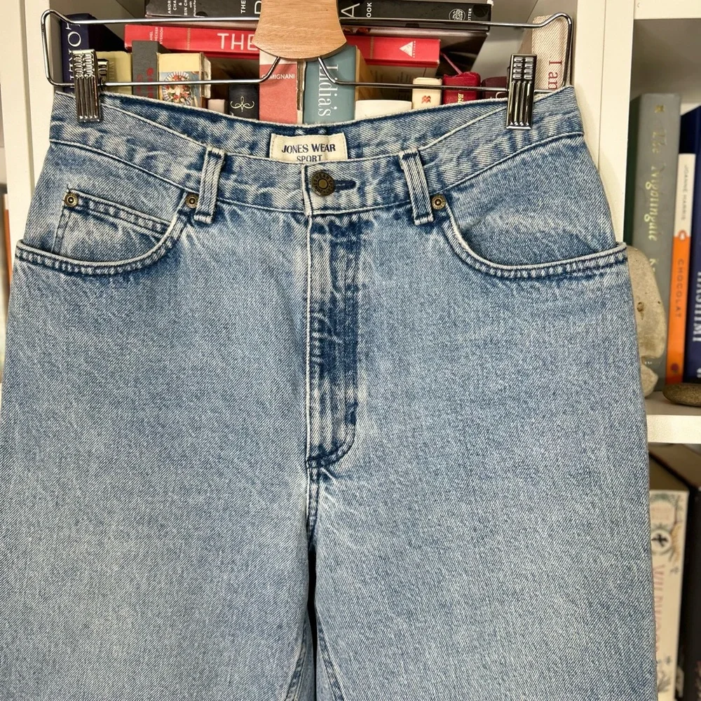 Vintage Blue High Rise Jeans - Picture 3 of 4